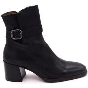 Boots Muratti romelfing