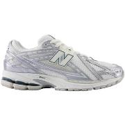 Chaussures New Balance 1906R