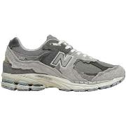 Baskets New Balance 2000R