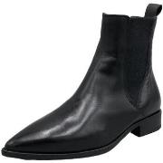 Boots Mjus -