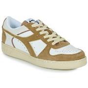 Baskets basses Diadora MAGIC BASKET LOW SUEDE LEATHER