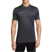 T-shirt Nike DV9750