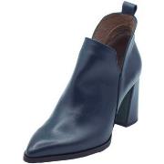 Boots Wonders M-5428 Iseo Noche