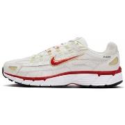 Baskets basses Nike P-6000