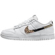 Baskets basses Nike DUNK LO SE LEOPARD