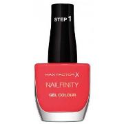 Soins visage Max Factor NAILFINITY 470-camera ready