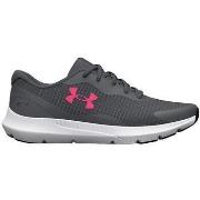 Chaussures Under Armour Surge 3