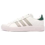 Baskets basses adidas ID3023