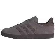 Baskets basses adidas GAZELLE