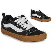 Baskets basses Vans Knu Skool