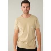 T-shirt Deeluxe T-Shirt BASITO