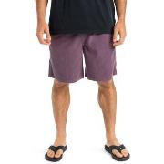 Short Quiksilver Taxer 18"