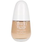 Fonds de teint &amp; Bases Clinique Even Better Clinical Foundation Sp...