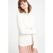 Pull Studio Cashmere8 MIA 4