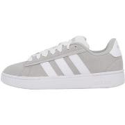 Baskets adidas Grand court alpha 00s