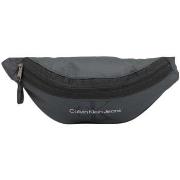 Sac banane Calvin Klein Jeans K50K511096 - ESSENTIELS DU SPORT