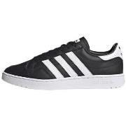 Baskets basses adidas TEAM COURT