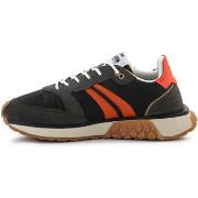 Baskets basses Palladium TROOP RUNNER FLAME 74487-342-M BELUGA