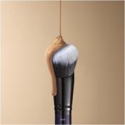 Kevyn Aucoin The Duet Foundation Brush