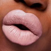 MAC Lipstick (Various Shades) - Fabby - Frost