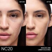 MAC Studio Fix Powder Plus Foundation (Various Shades) - NC20