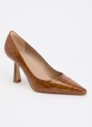 L.K.Bennett Florena pump van leer met crocostructuur en lakfinish