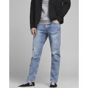 Losse jeans, Chris