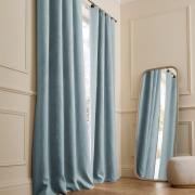 Verduisteringsgordijn van gewassen linnen, leren lussen, Private