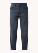 Levi's 502 tapered jeans met donkere wassing