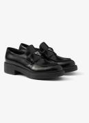 Prada Loafer van leer met logo