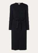 L.K.Bennett Mirren ribgebreide midi jurk met strikceintuur en knoopdet...