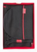 HUGO Fijngebreide muts en sjaal 172 x 23 cm in giftbox