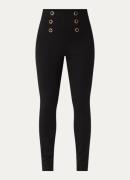 NIKKIE Oroville high waist skinny fit broek met sierknopen