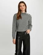 Pull col montant en fine maille