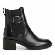 Bottines à talon en cuir